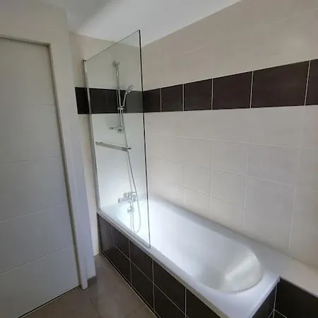 Maison Individuelle Et Calme *